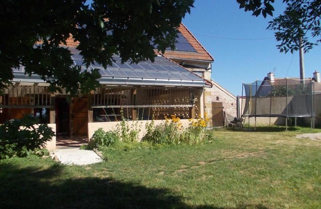 Gîte écologique avec jardin et terrasse dans l'Allier - FR-1-489-40
