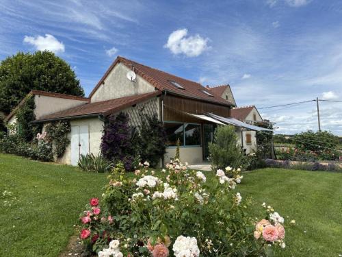 Gîte avec piscine partagée et jardin près du vignoble historique - FR-1-489-545