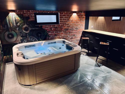 Gîte "clé de la Baie" avec jacuzzi jusqu'à 7 pers