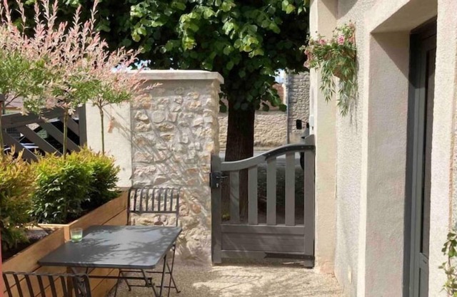 Gîte de Charme LE Carpe Diem au Cœur de Milly-la-forêt