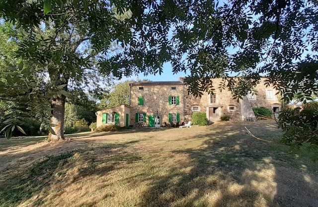 Gîte Familial en Pleine Nature