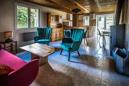 Gîte Jardin - Broussas Beach - Stay In Vassivière
