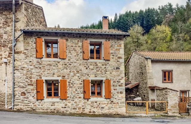 Gîte L'abri O'vertgnia Shelter