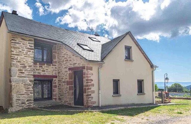 Gîte Le Pradillou - LES HERMAUX
