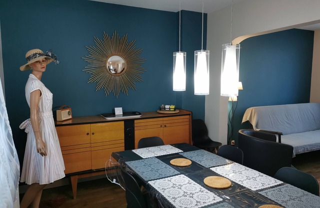 Gîte Poitiers1950, 1à9Prsn, sleeps 5, 4Pkgs 14mn Futuroscope, Eco-Responsible