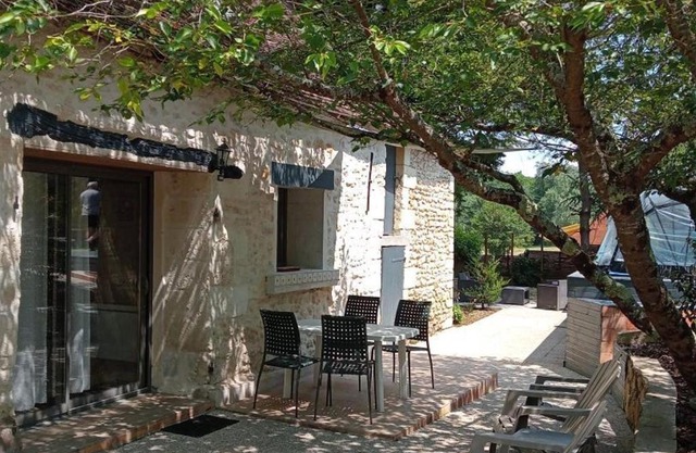 Gîte Faverolles-sur-Cher, 3 pièces, 4 personnes - FR-1-491-191