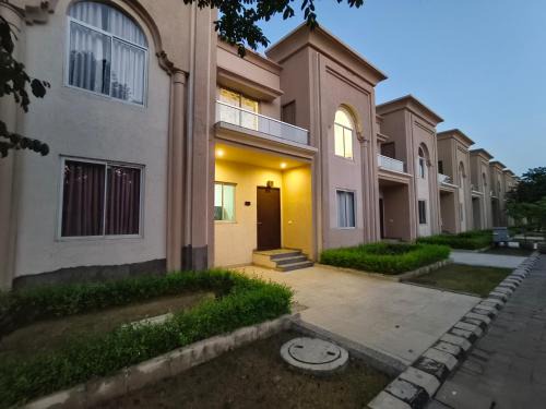 Galaxy Villa Luxury 2BHK Stay
