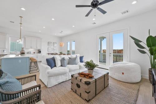 Galveston Beach House with Water Views