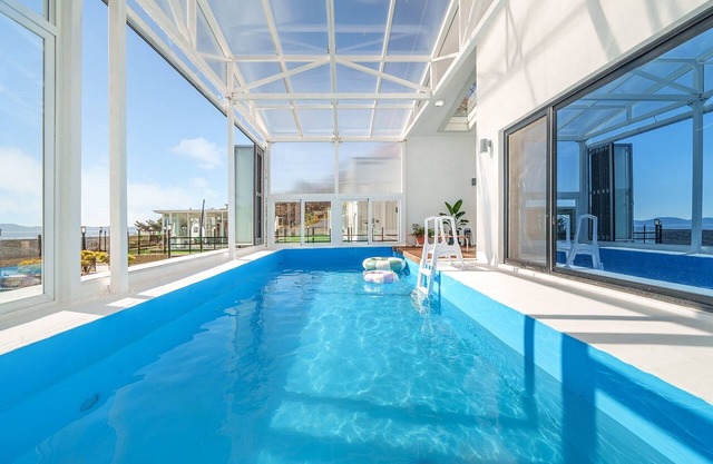Ganghwado Narangstay Poolvilla Pension