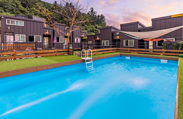Gapyeong Two Dog Place Pension