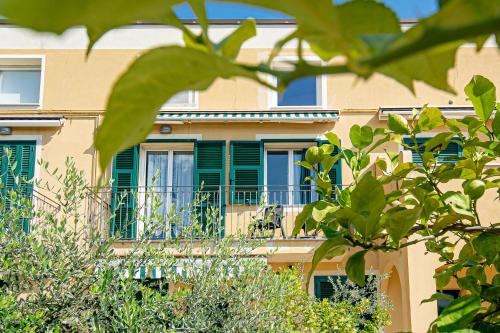 Garage - 250metri dalle spiagge - Patio vista mare