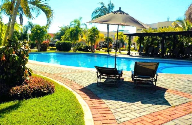 Garden 3BR House Near the Beach,Vidanta,Aqua Adventure+Pool+Parking+ Supermarket