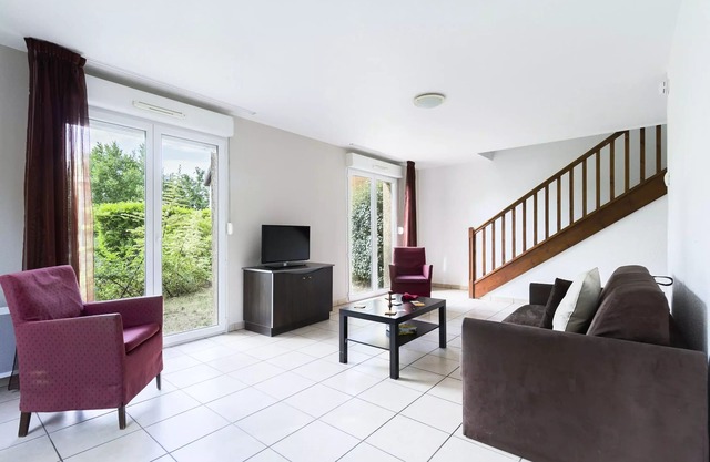 Garden & City Lyon Residence - Marcy l'Etoile * - 4 room Duplex 8 people
