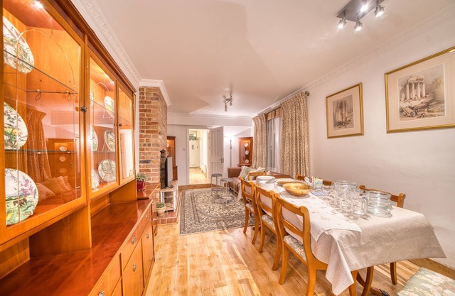 Garden Flat in Waltham Forest East London
