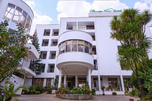 Garden Hills Hotel