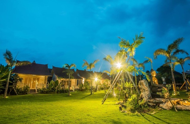 Garden Villa with Lush Greenery in Lembongan, Minutes to Beach