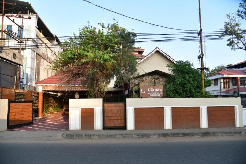 Garuda Luxury Bungalow