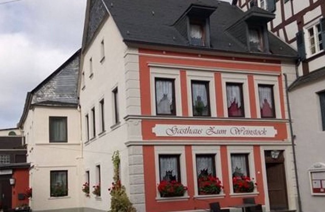 Gasthaus zum Weinstock - double room, shower, WC