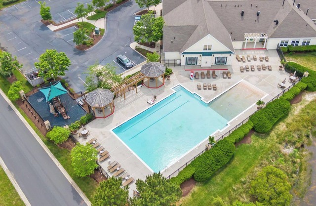 Gather family/friends here! Poker table, foosball, Aracde machine and much more!