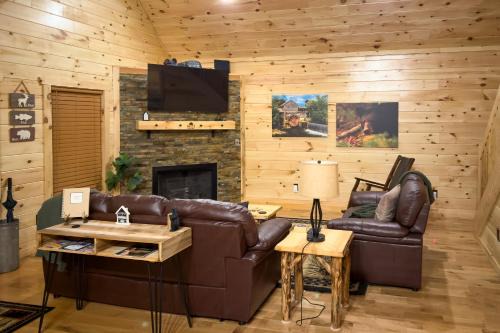Gatlinburg Mountain Cabin 4 Mi to National Park!