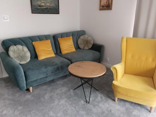 Gdynia centrum -apartament Roma z widokiem na morze,200m od bulwaru