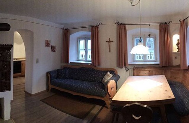 Gemütliche Ferienwohnung für bis zu Vier Personen mit Vorgarten