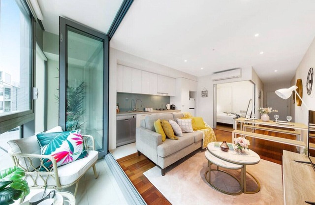 Gem in the heart of South Yarra