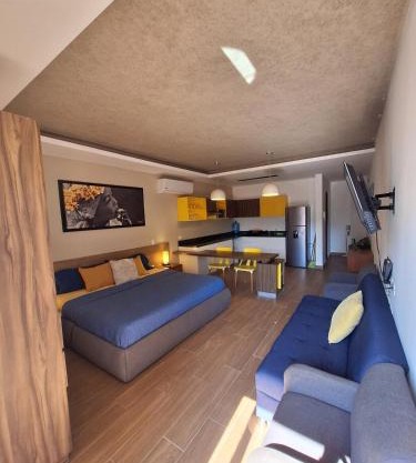 George Luxury Condo
