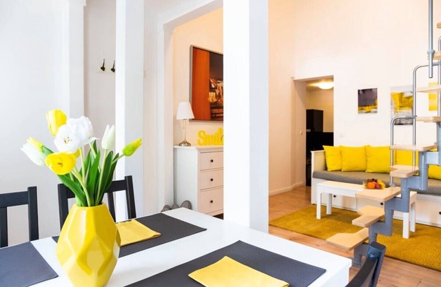 Geräumiges Studio im Loft-Stil Online Check-In