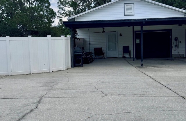 Get A Private One Bed Room Apartment At A Great Price.