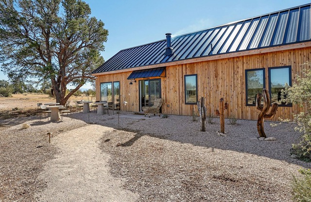 Get Away To This Amazing Off-Grid Retreat With 4 Casitas And Lodge At GCHQ!