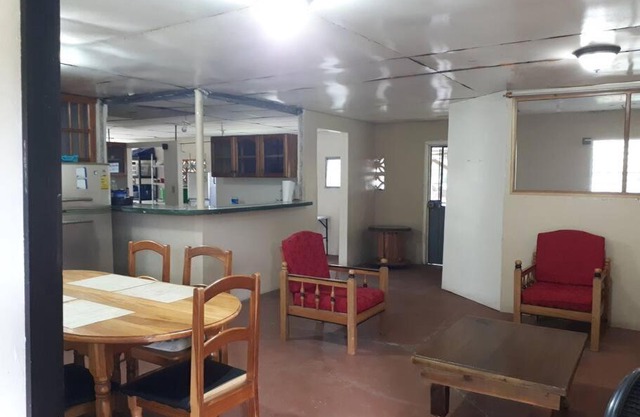 Gia's Garage & Home for Bocas travelers