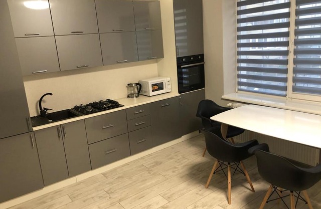 GIL Apartments, Volodimirskaja 90.246 - Majetok Bozdosh