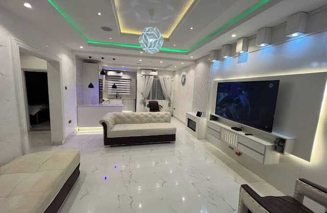 Gilllant Luxury Homes Apartment