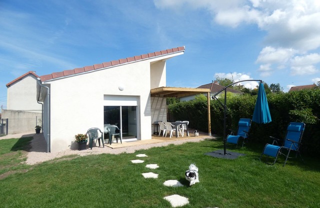 Gite de la libellule 4 stars house with independent garden
