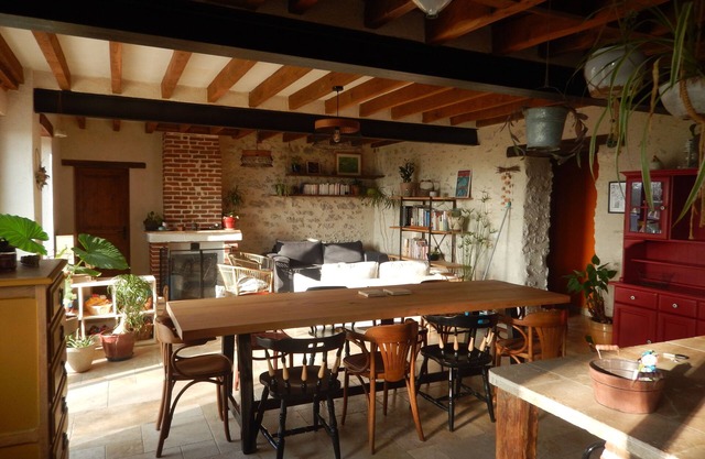 Gite des 3 tilleuls: family-run farmhouse in the heart of the Loire castles, Beauval