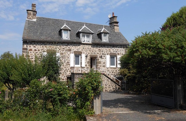 Gite Fontanges, 3 bedrooms, 6 persons