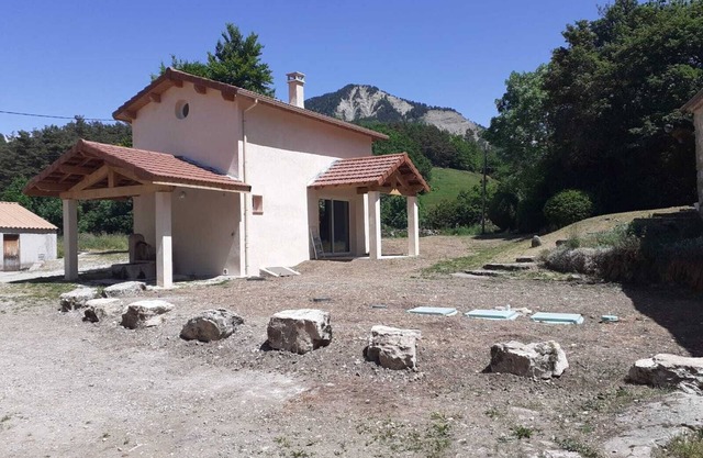 Gite in the middle of the Dioise mountains