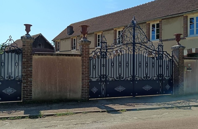 Gîte L'instant Ressource in the heart of Puisaye-Forterre
