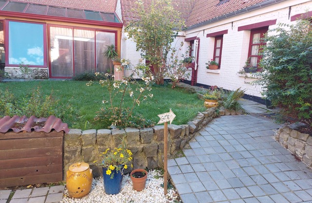 Gite "La Petite Suisse" in farmhouse 20 min from Lille sleeps 6/8