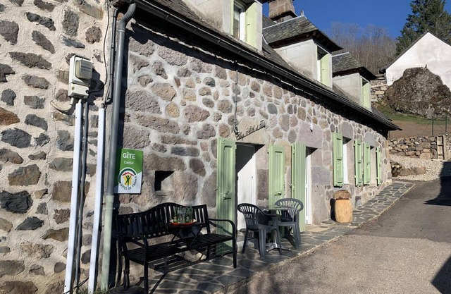 Gite Le Falgoux, 4 bedrooms, 10 persons