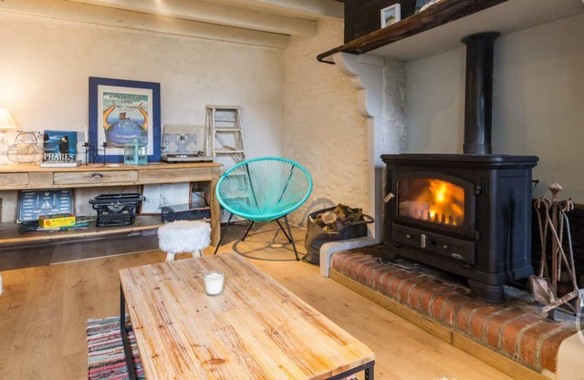 Gite Saint-Jean-de-la-Rivière, 2 bedrooms, 4 persons