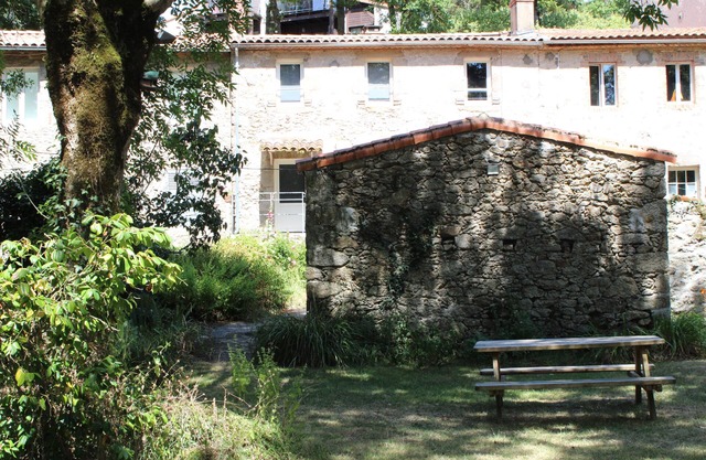 Gîte "Tiretaine" with garden by the river, near Clisson