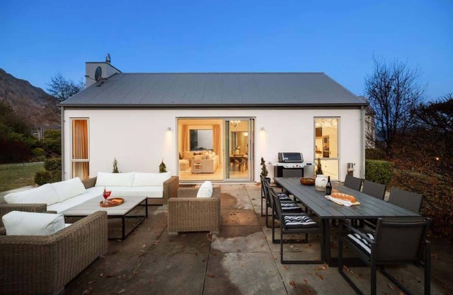 Glebe Arrowtown Summa
