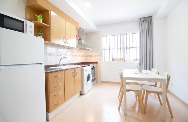 Global Properties: Cozy apartment in Puerto de Sagunto