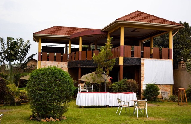 Glory Summit Hotel