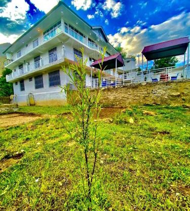 GN White Villa & Resort
