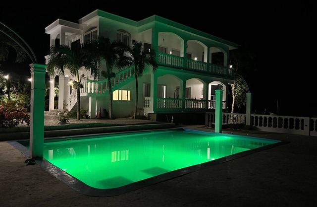 Godfather Room #2: Ocean View with Private Balcony