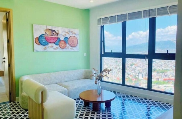 GOLD COAST 8 Bedrooms View