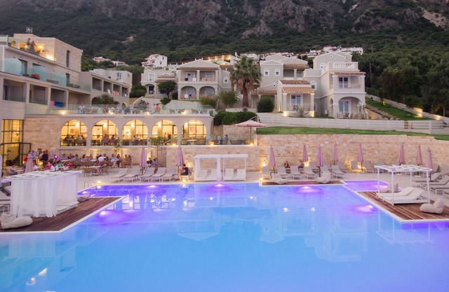 Golden Mare - All Inclusive